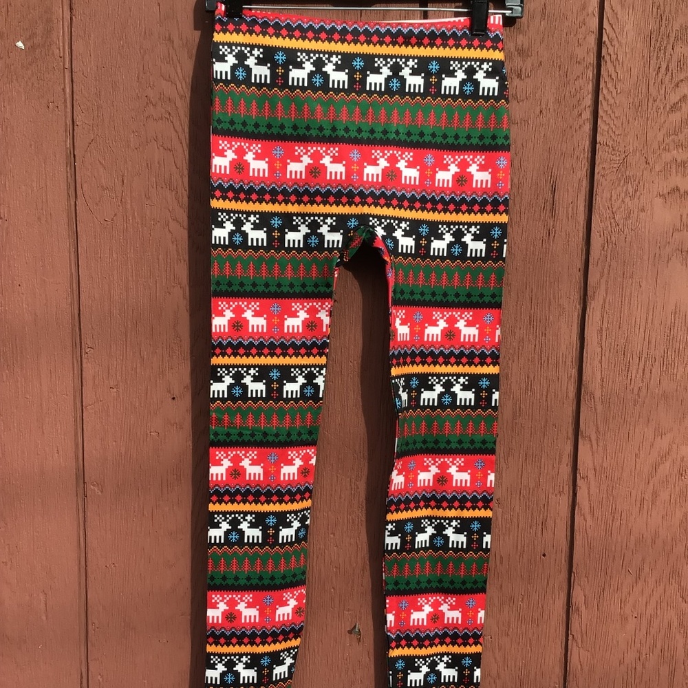 Christmas Leggings from the Naughty Gyal Christmas Party Collection 🎄